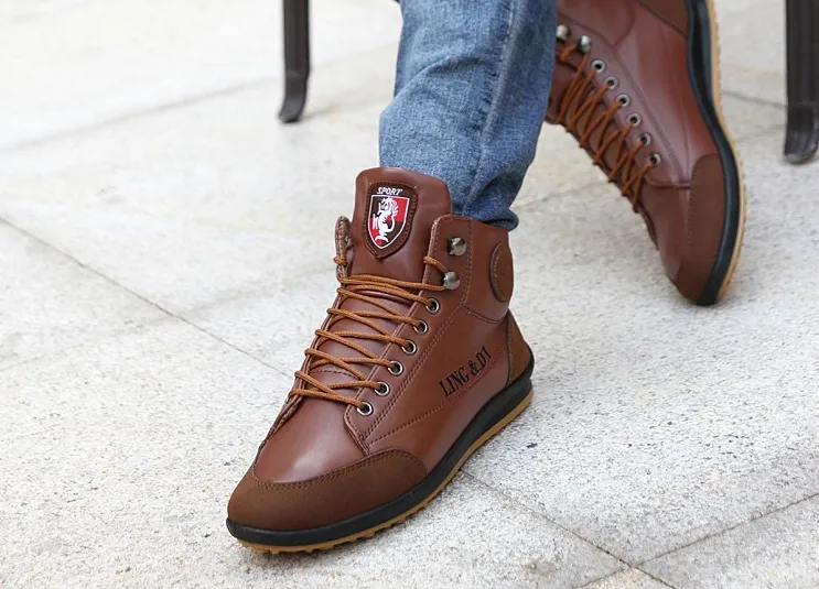 Fashionable Men's Winter Boots