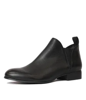 Foe Black Leather Chelsea Boots