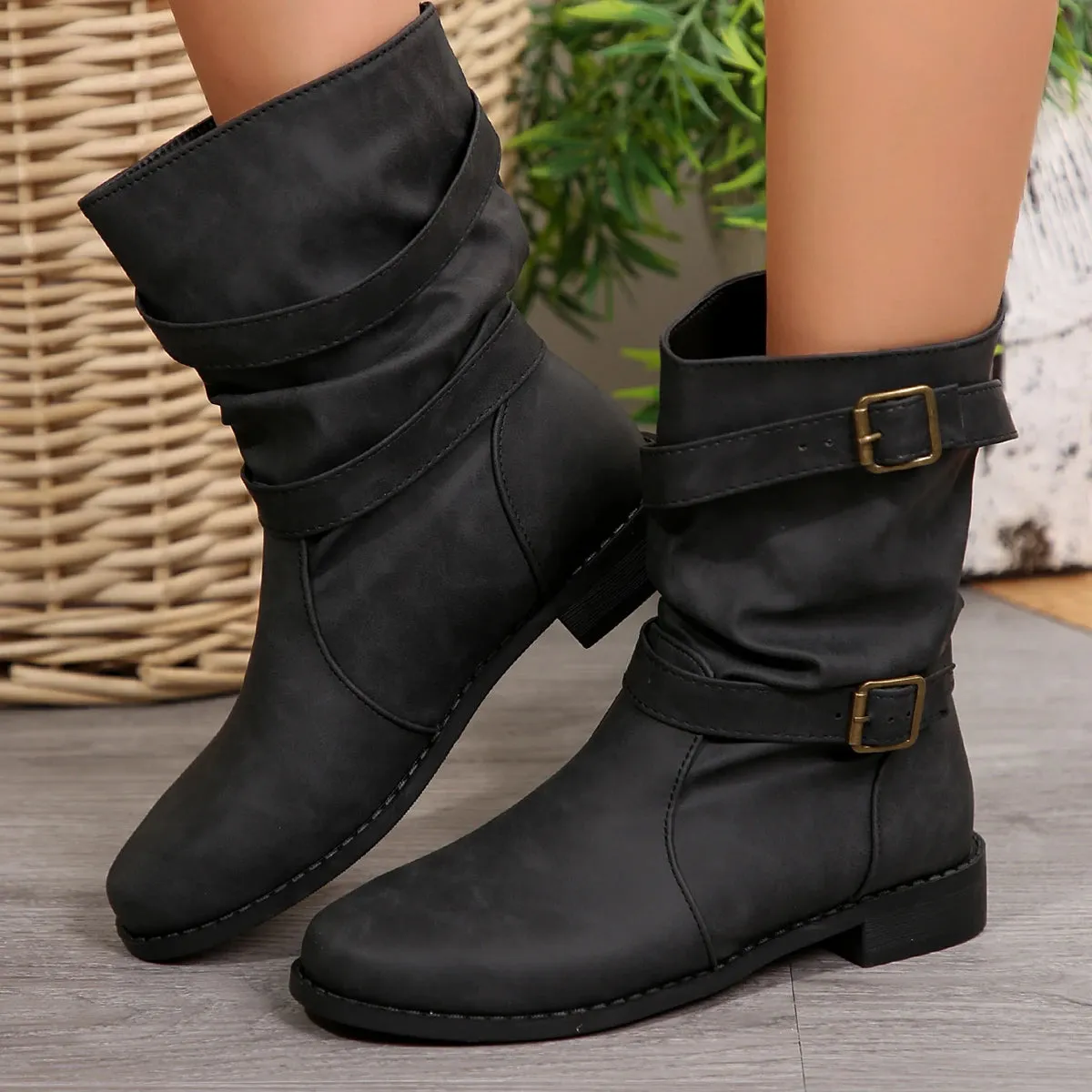 Hannah - Women's Lightweight Round Toe Casual Boots