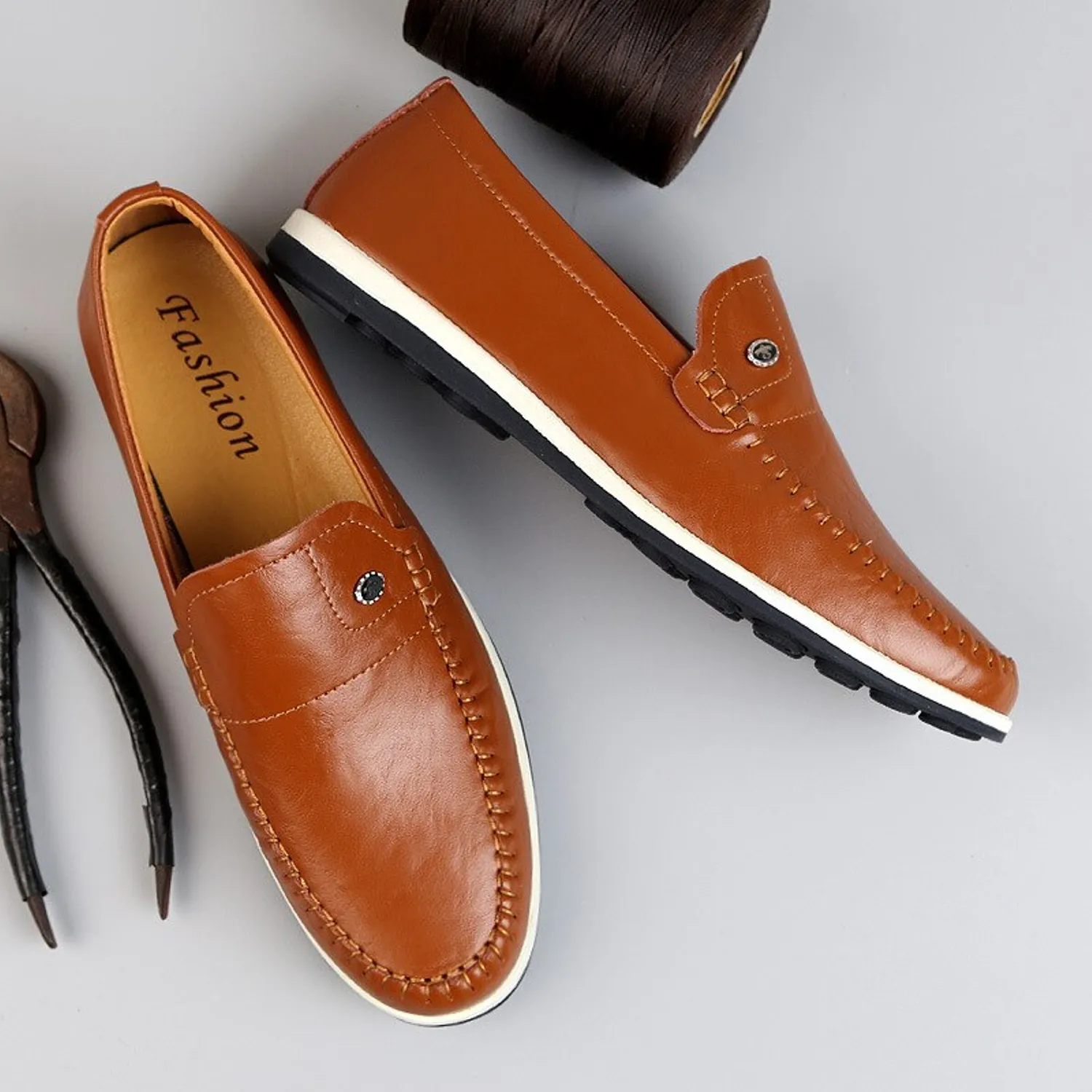 Men's Autumn Casual Genuine Leather Soft Loafers