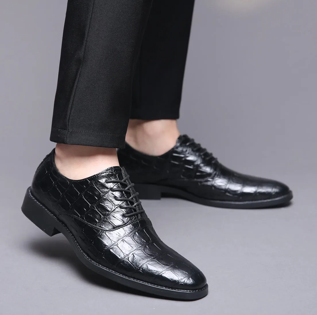 Men's Classic Alligator Shiny Oxfords