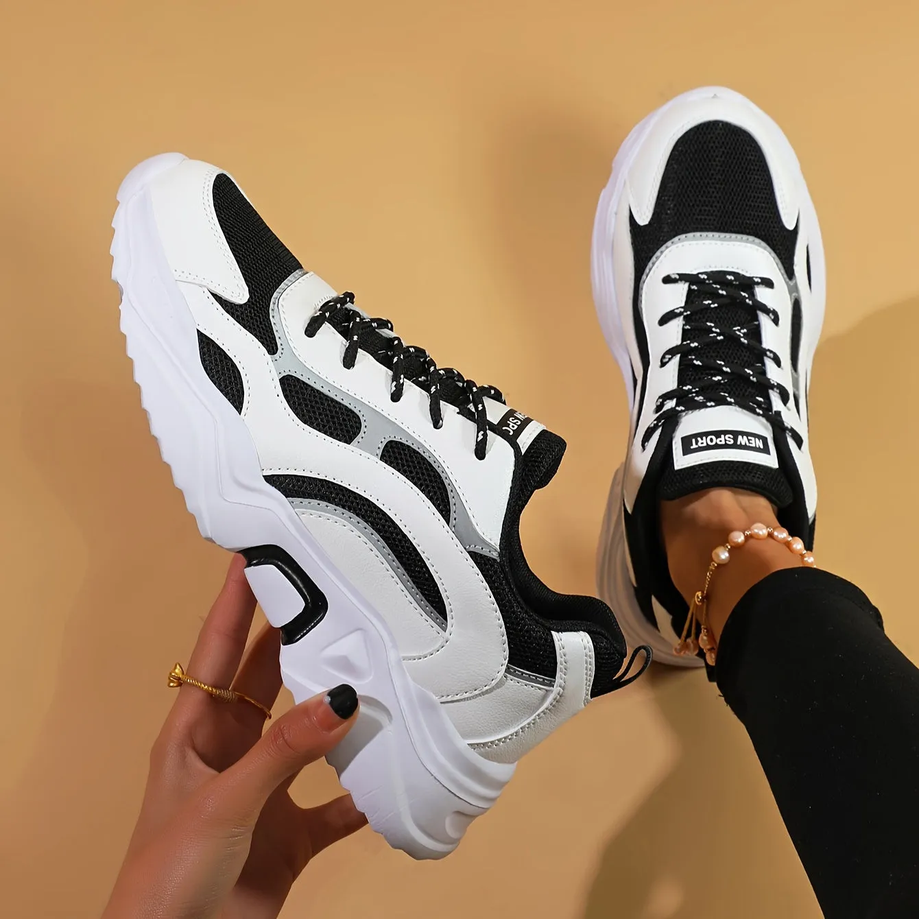 Trendy Fashion Platform Chunky Sneakers for Women | Comfortable Streetwear